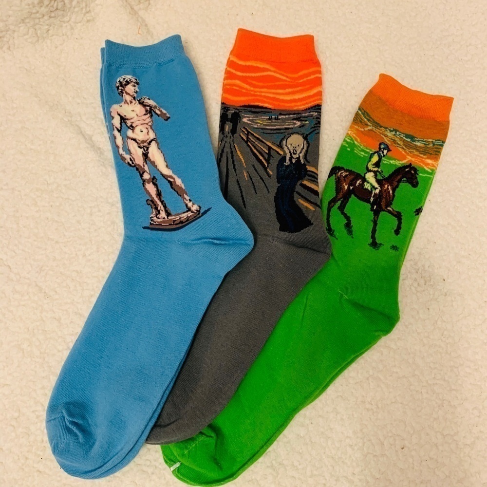 NWOT -Ladies socks (3 pairs)